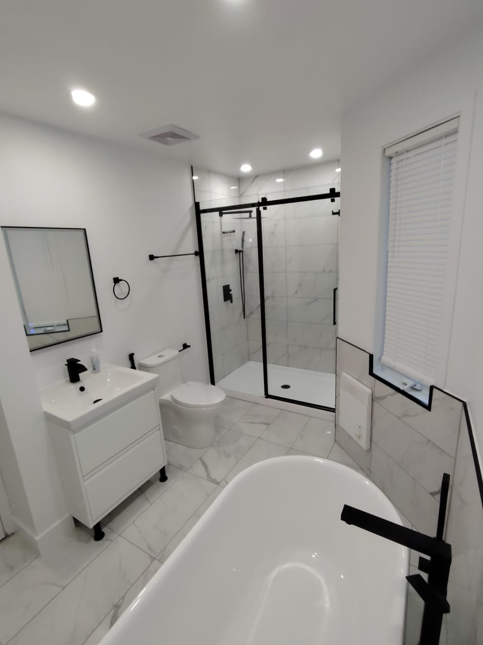 Salle de bain Brossard — après rénovation